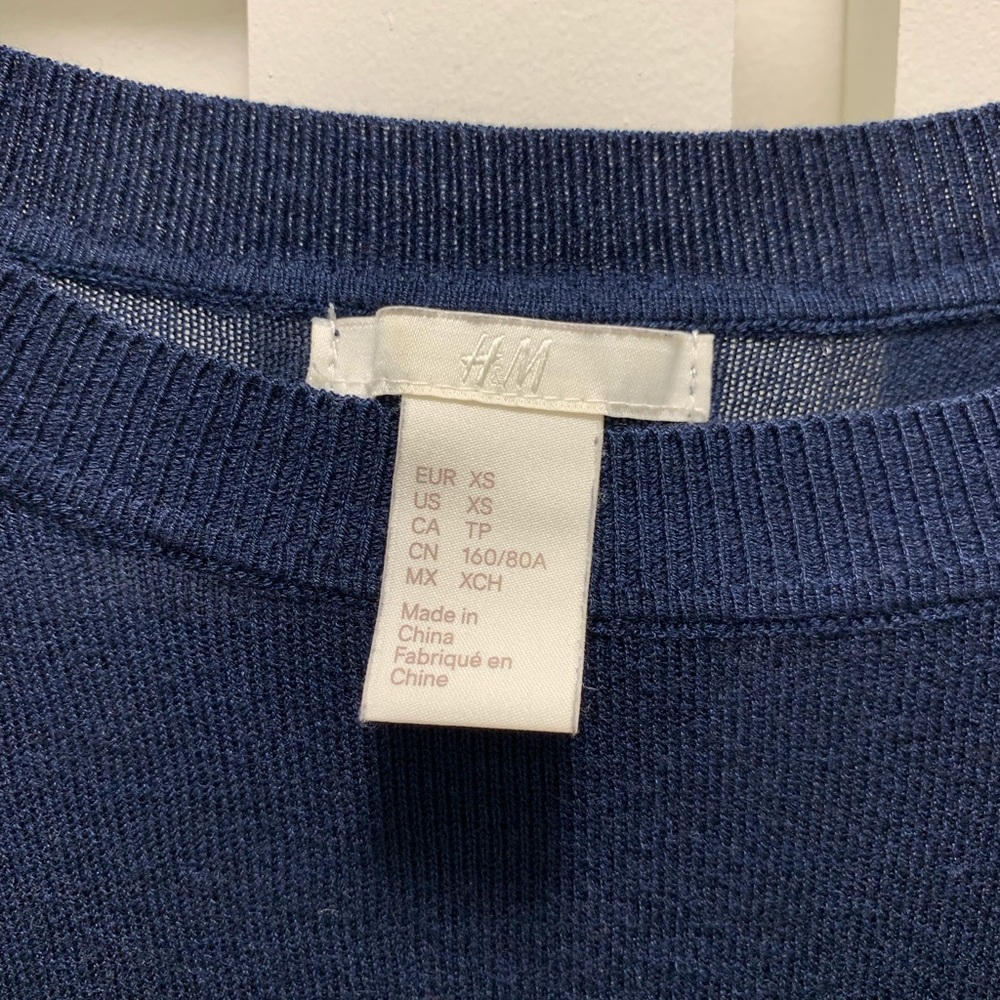 H&M Long Tunic Sweater - Picture 2 of 3
